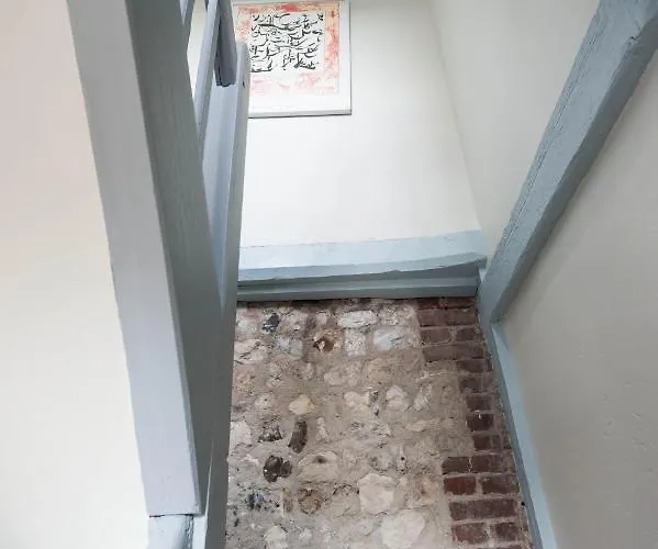 卡普辛民宿旅馆 翁弗勒尔