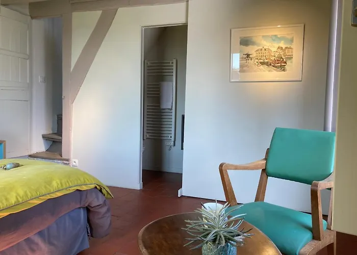 卡普辛民宿旅馆 3* 翁弗勒尔